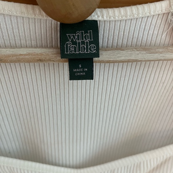WILDFABLE. White ribbed long sleve!! - Picture 2 of 3